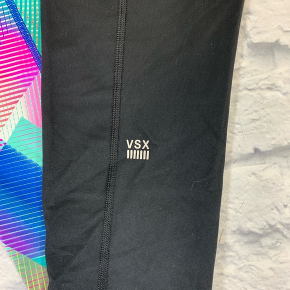 Victoria’s Secret Leggings Size Small Set of two Crop Capri Black &multicolored - Picture 6 of 11